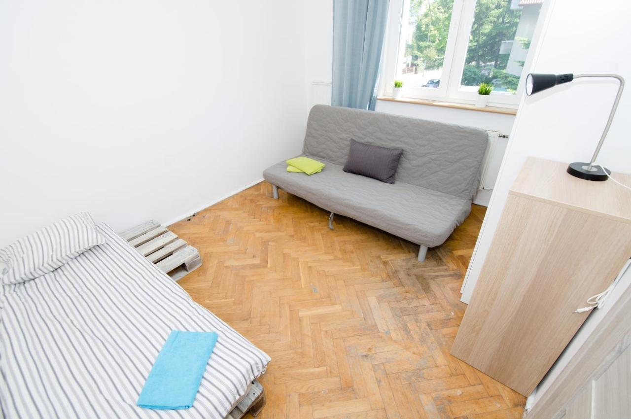 Uwh Hostel 格但斯克 外观 照片